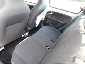 Volkswagen Up thumbnail 22