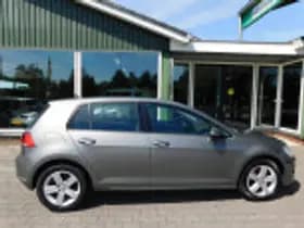 Volkswagen Golf thumbnail 36