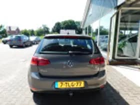 Volkswagen Golf thumbnail 41