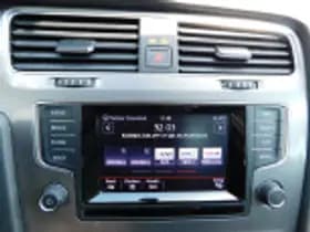 Volkswagen Golf thumbnail 46