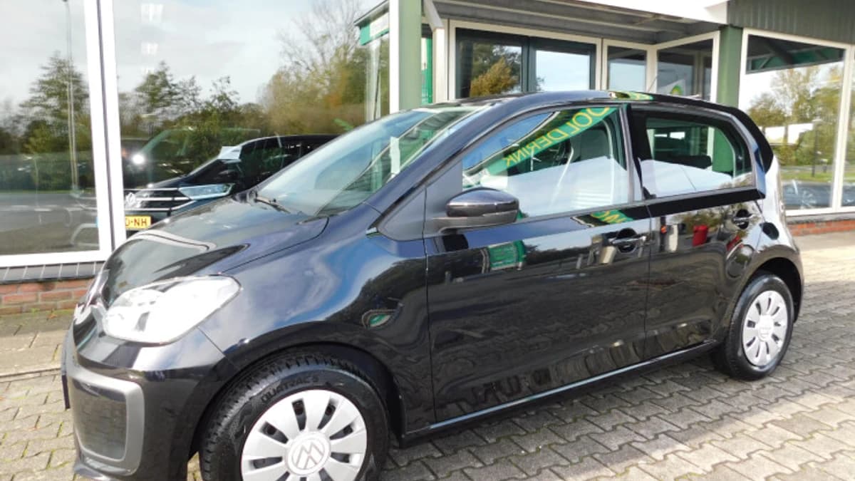 Volkswagen Up — foto 1