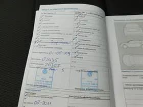 Volkswagen Golf thumbnail 25