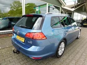 Volkswagen Golf thumbnail 31