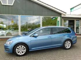 Volkswagen Golf thumbnail 5