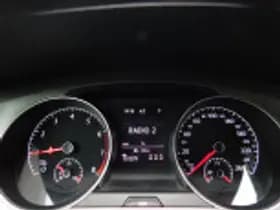 Volkswagen Golf thumbnail 48