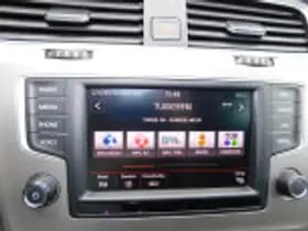 Volkswagen Golf thumbnail 50