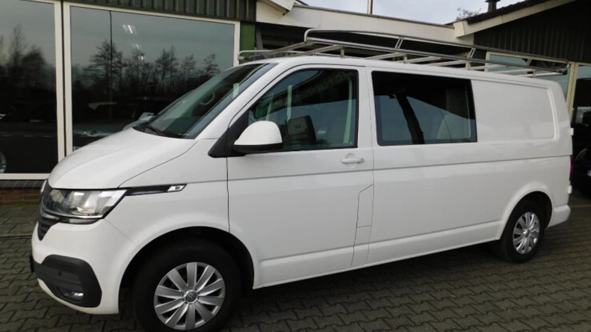 Volkswagen Transporter — foto 1