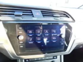 Volkswagen Touran thumbnail 48