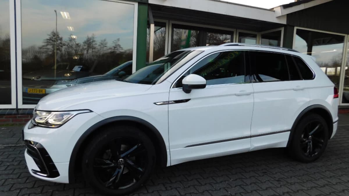 Volkswagen Tiguan — foto 1