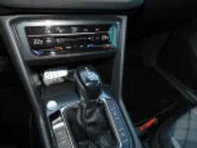 Volkswagen Tiguan thumbnail 49
