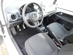 Volkswagen Up thumbnail 2