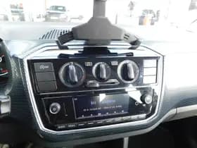 Volkswagen Up thumbnail 20