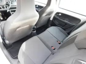 Volkswagen Up thumbnail 21