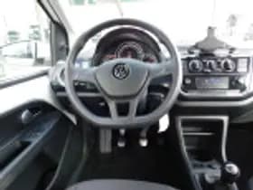 Volkswagen Up thumbnail 33