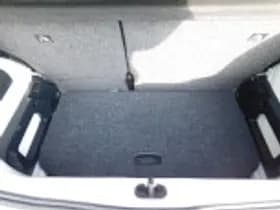 Volkswagen Up thumbnail 47