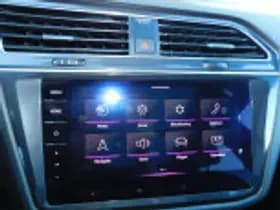 Volkswagen Tiguan thumbnail 61