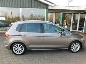 Volkswagen Golf-sportsvan thumbnail 4