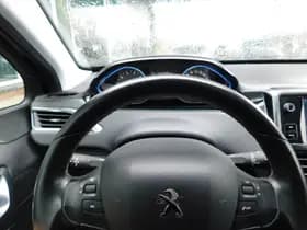Peugeot 2008 thumbnail 16