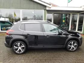 Peugeot 2008 thumbnail 4