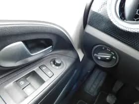 Volkswagen Up thumbnail 19