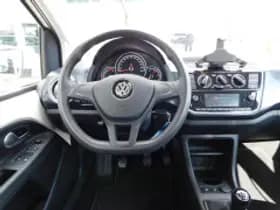 Volkswagen Up thumbnail 3