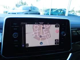 Volkswagen T-roc thumbnail 24