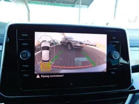 Volkswagen T-roc thumbnail 26