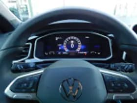 Volkswagen T-roc thumbnail 49