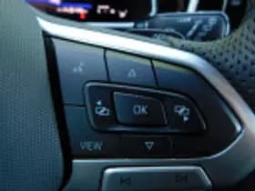 Volkswagen T-roc thumbnail 52