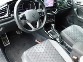 Volkswagen T-roc thumbnail 2