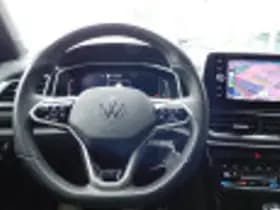 Volkswagen T-roc thumbnail 37