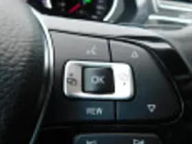 Volkswagen Tiguan thumbnail 61