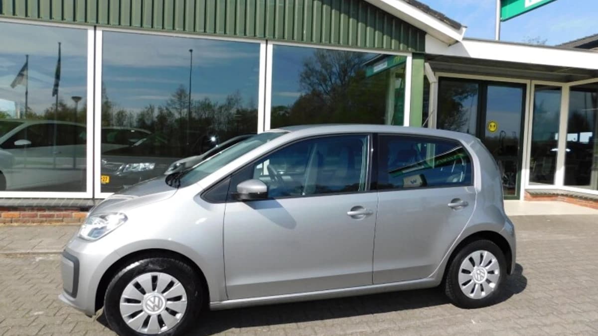 Volkswagen Up — foto 1