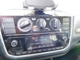 Volkswagen Up thumbnail 15