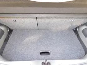 Volkswagen Up thumbnail 18