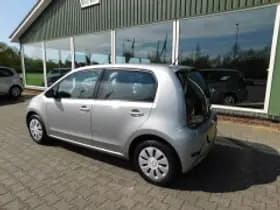 Volkswagen Up thumbnail 4