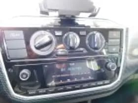 Volkswagen Up thumbnail 36