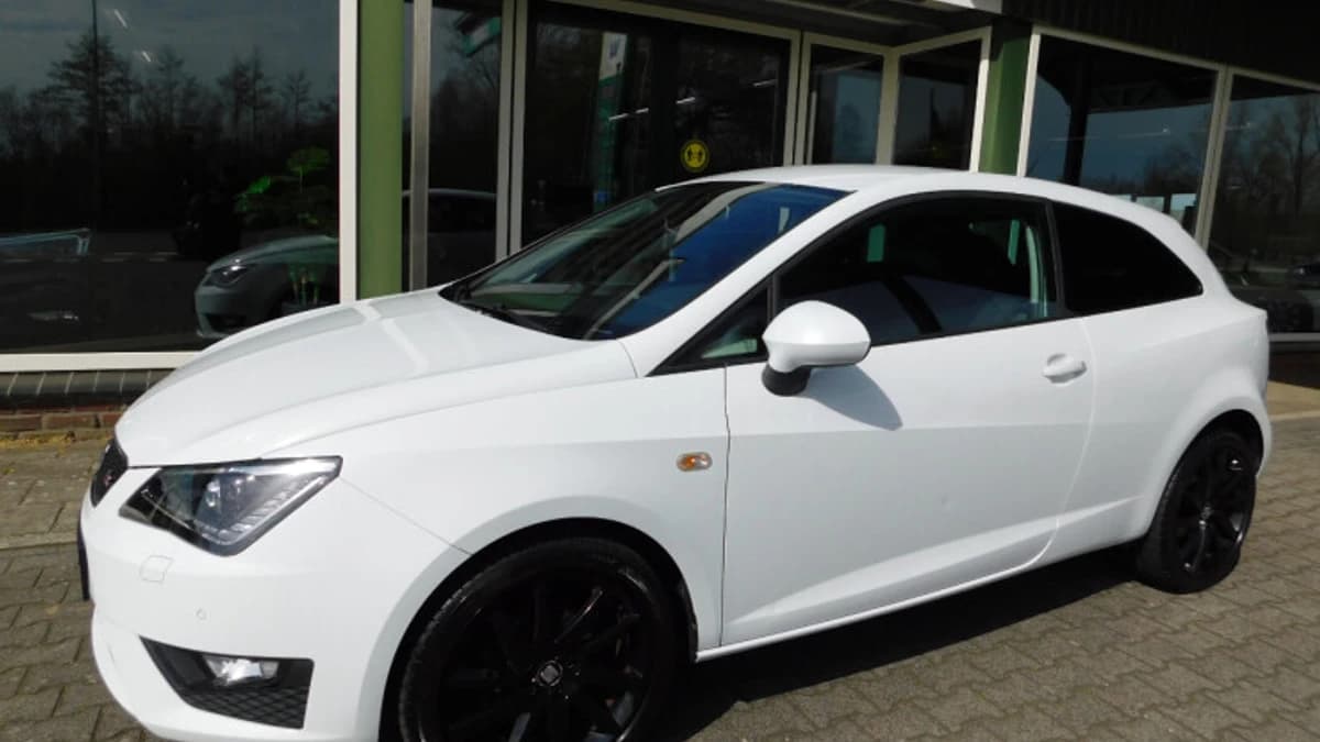 Seat Ibiza — foto 1