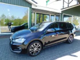 Volkswagen Golf thumbnail 45