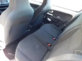 Volkswagen Up thumbnail 49