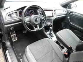 Volkswagen T-Roc thumbnail 2