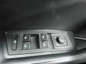 Volkswagen T-Roc thumbnail 20