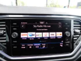 Volkswagen T-Roc thumbnail 53