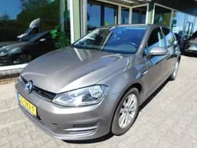 Volkswagen Golf thumbnail 13