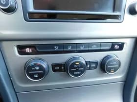 Volkswagen Golf thumbnail 25
