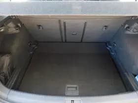 Volkswagen Golf thumbnail 33