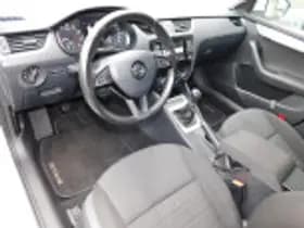 Škoda Octavia thumbnail 35