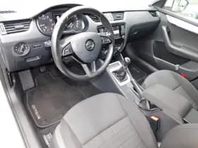 Škoda Octavia thumbnail 8