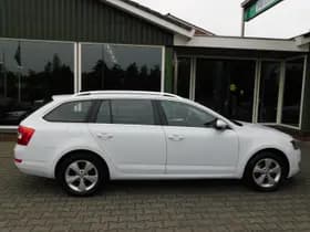 Škoda Octavia thumbnail 10