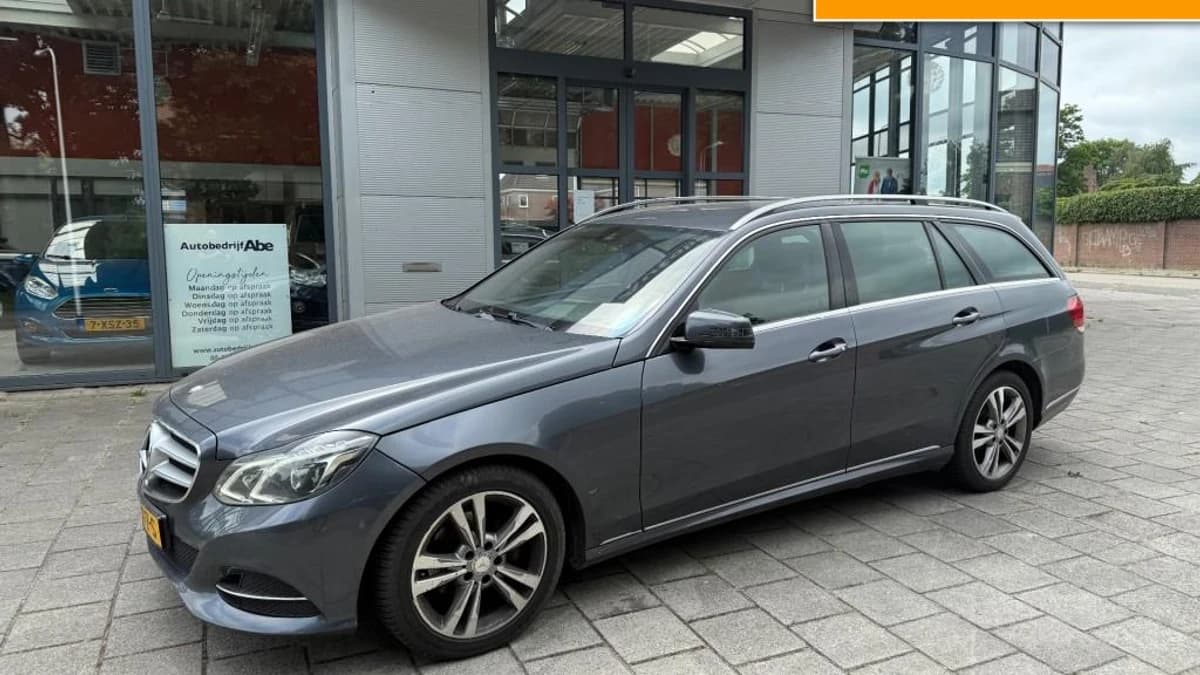 Mercedes-Benz E-Klasse — foto 1